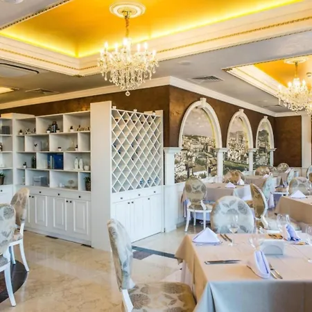Harmony 20 Private 211 *